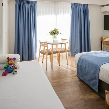 Carlton - Renovee Avec Piscine 4*
