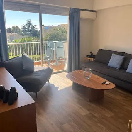 Aparthotel Carlton - Renovee Avec Piscine 4*
